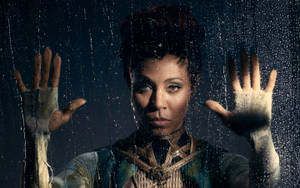 Jada Pinkett Smith Fish Mooney Wallpaper