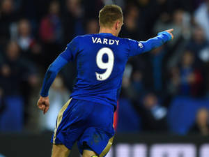 Jamie Vardy Pointing Forwards Wallpaper