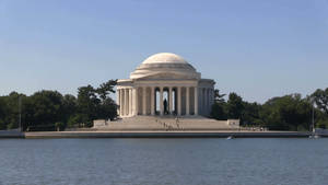 Jefferson Memorial Across Tidal Basin Wallpaper