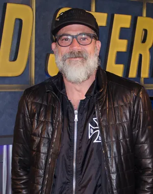 Jeffrey Dean Morgan 1451 X 1843 Wallpaper