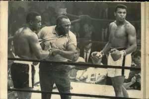 Jersey Joe Walcott As A Referee Wallpaper