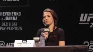 Joanna Jedrzejczyk In Press-fight Conference Wallpaper