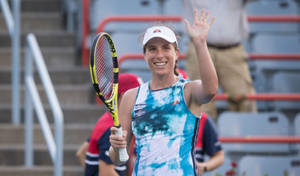 Johanna Konta Blue Tie-dye Top Wallpaper