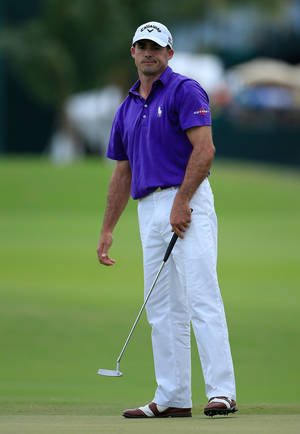 Jonathan Byrd In Blue And White Wallpaper