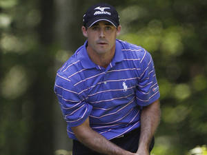 Jonathan Byrd In Blue Stripe Wallpaper