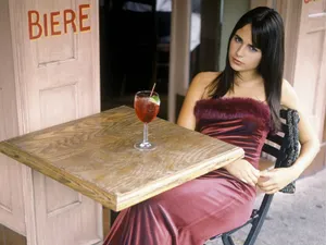 Jordana Brewster Tube Dress Wallpaper