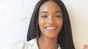 Jourdan Dunn Striking A Pose During A Photo Shoot Wallpaper