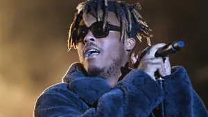 Juice Wrld Brings His Music To The Stage Wallpaper