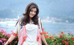 Kajal Aggarwal Outdoor Photoshoot Wallpaper