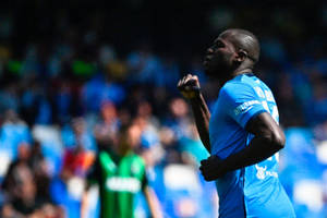 Kalidou Koulibaly Sideview Wallpaper