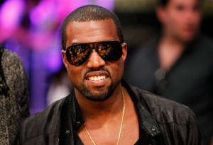 Kanye West Aviator Sunglasses Wallpaper