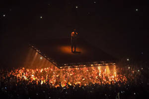 Kanye West Saint Pablo Stage Tilt Wallpaper