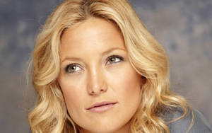 Kate Hudson Headshot Wallpaper