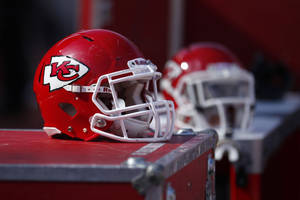 Kc Chiefs Football Helmet Wallpaper