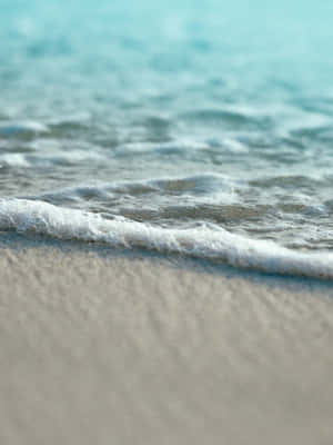 Keeping Up With Technology In Style - Beautiful Water Ipad Wallpaper