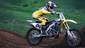 Ken Roczen Yellow Suit Race Wallpaper