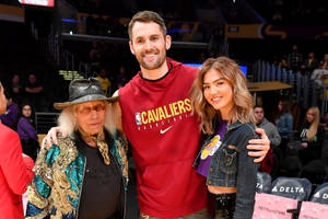 Kevin Love With Jimmy And Olivia Wallpaper