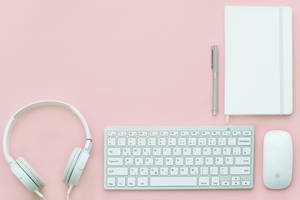 Keyboard Pastel Desktop Wallpaper
