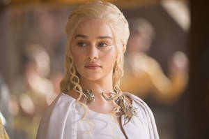 Khaleesi Daenerys Targaryen Portrait Wallpaper