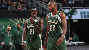 Khris Middleton And Holiday Wallpaper