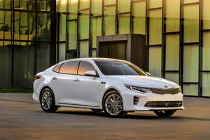 Kia, Optima, White, Side View Wallpaper