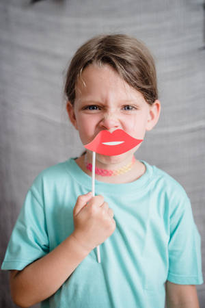 Kid Fake Smile Paper Lips Wallpaper