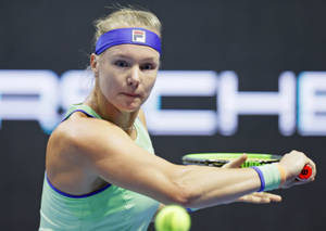 Kiki Bertens Executing Precision Play. Wallpaper