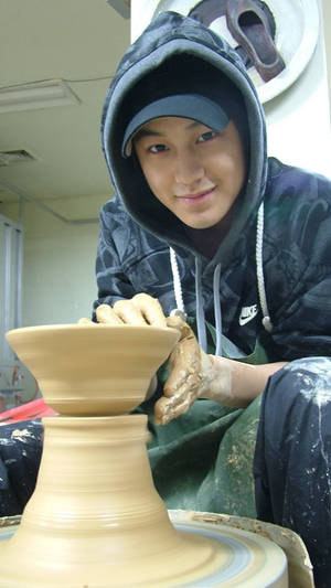 Kim Bum Pot Maker Wallpaper