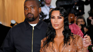 Kim Kardashian And Kanye West At Met Gala Wallpaper