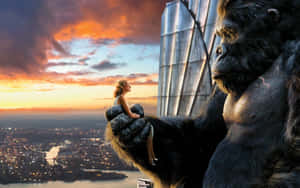 King Kong Roaring On A City Skyscraper Wallpaper