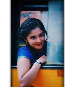 Kirti Shetty Bus Window Seat Wallpaper