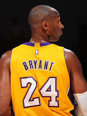 Kobe Bryant Phone 24 Wallpaper