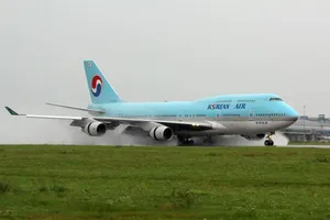 Korean Air Boeing B747-400 Wallpaper