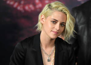 Kristen Stewart Hairstyle Wallpaper