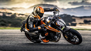 Ktm 4k Exhibition Photo Wallpaper