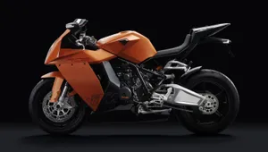 Ktm Rc 390 Orange And Black Wallpaper