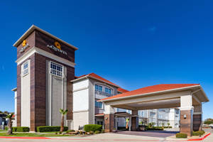 La Quinta Inn In Garland, Texas - A Perfect Place To Stay. Wallpaper