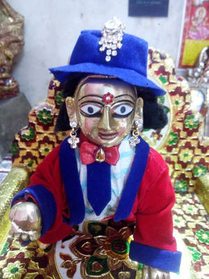 Laddu Gopal In Gold Wallpaper