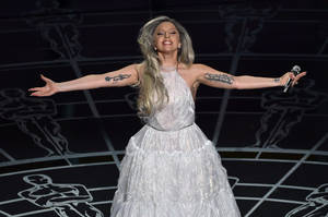 Lady Gaga Oscars 2015 Wallpaper