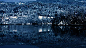 Lake Reflection Winter Desktop Wallpaper