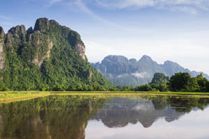 Laos Vang Vieng Mountainous Landscape Wallpaper