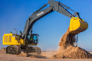 Large John Deere Excavator In Action Wallpaper