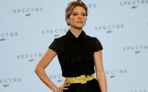 Lea Seydoux Bond Girl Wallpaper