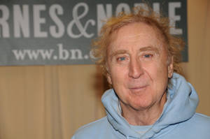 Legendary Actor Gene Wilder During A Book Signing Event At Barnes And Noble. Wallpaper