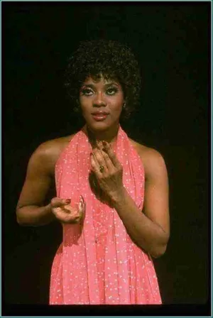 Legendary Actress Loretta Devine In Dreamgirls On Broadway, 1982 Wallpaper
