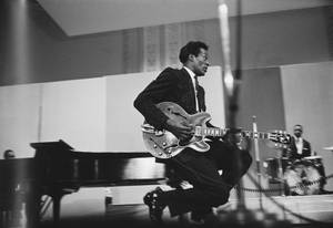 Legendary Rock 'n' Roll Icon, Chuck Berry, In The 1970s Wallpaper