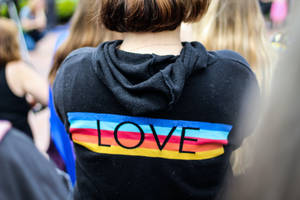 Lesbian Girl Love Hoodie Wallpaper