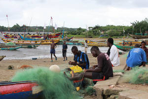 Liberia Ocean Fishermen Wallpaper