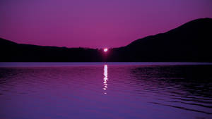 Light Purple Sunset In Horizon Wallpaper