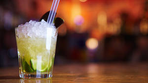 Lime Drink With Crushed Ice Wallpaper